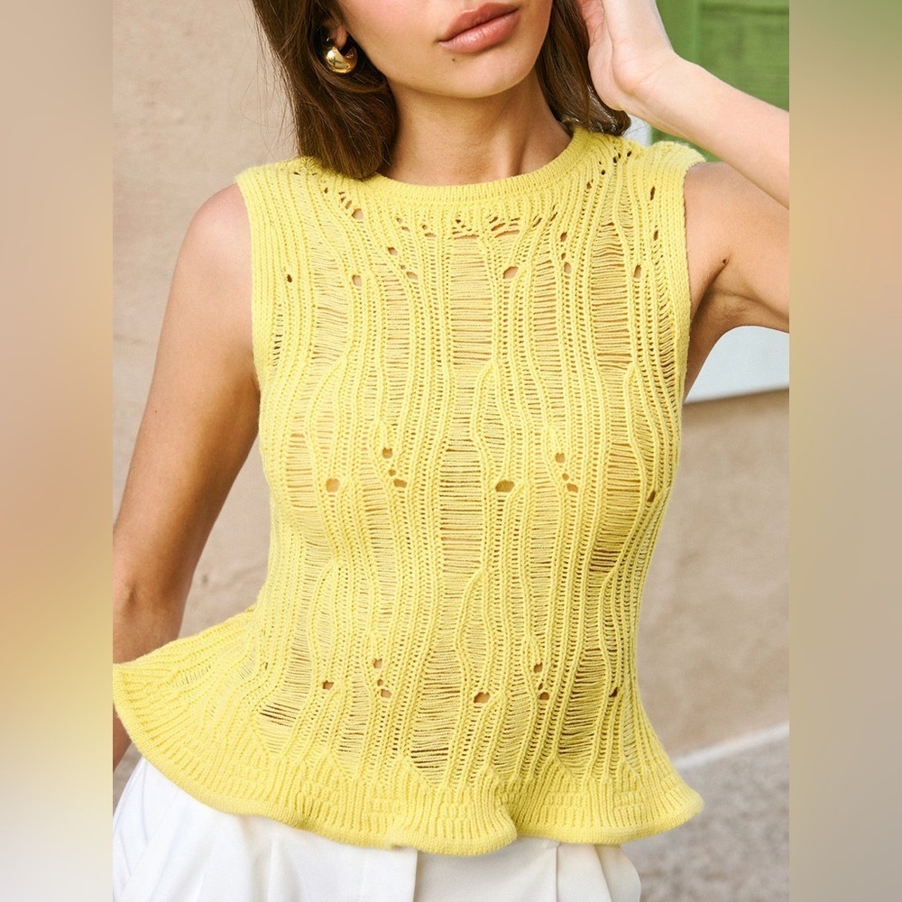 Commense Yellow Knit Sleeveless Tank Top